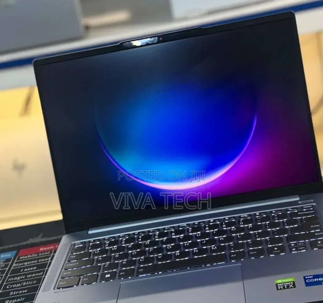 New Laptop Lenovo Ideapad 3 16GB Intel Core i7 SSD 512GB