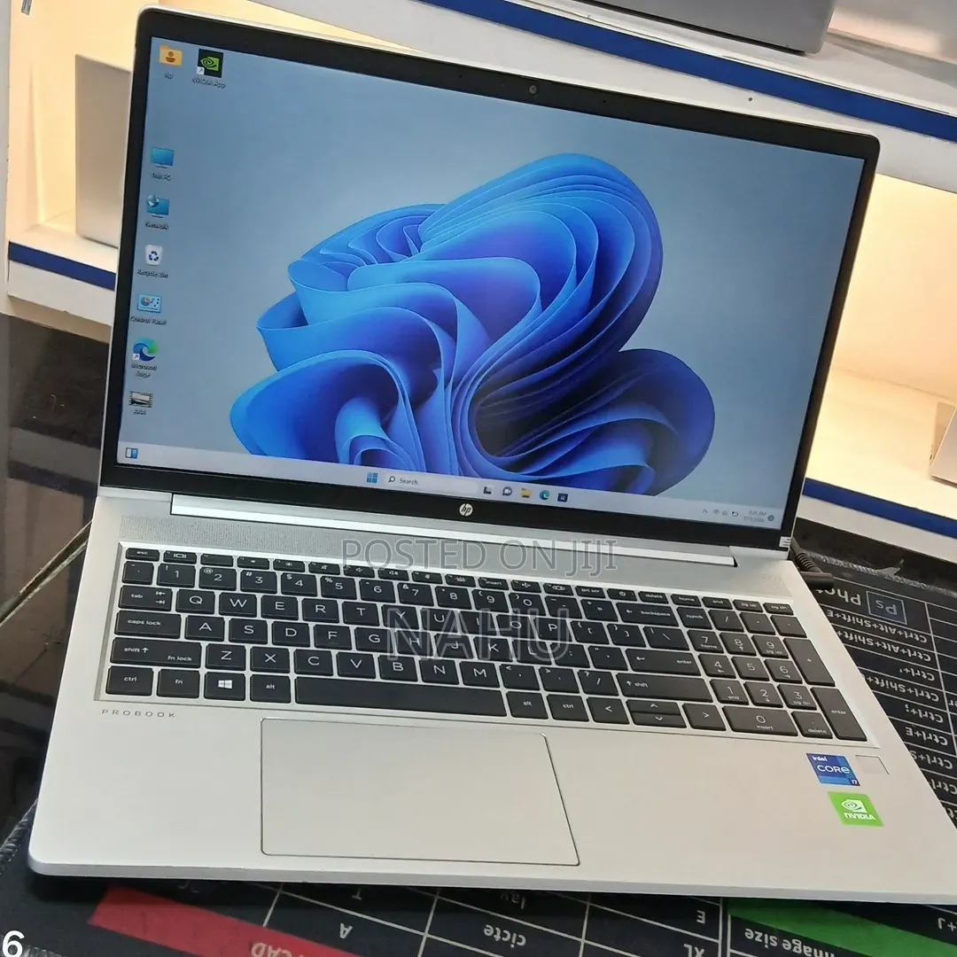 New Laptop HP ProBook 650 G7 16GB Intel Core i7 SSD 512GB
