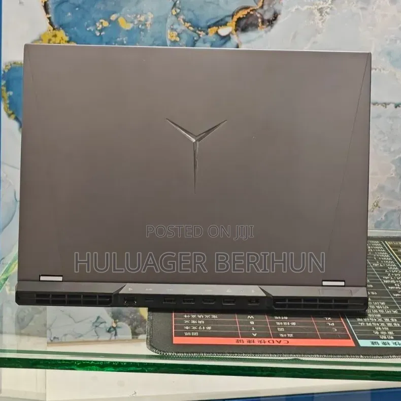 New Laptop Lenovo Legion 5 16GB AMD Ryzen 7 SSD 512GB