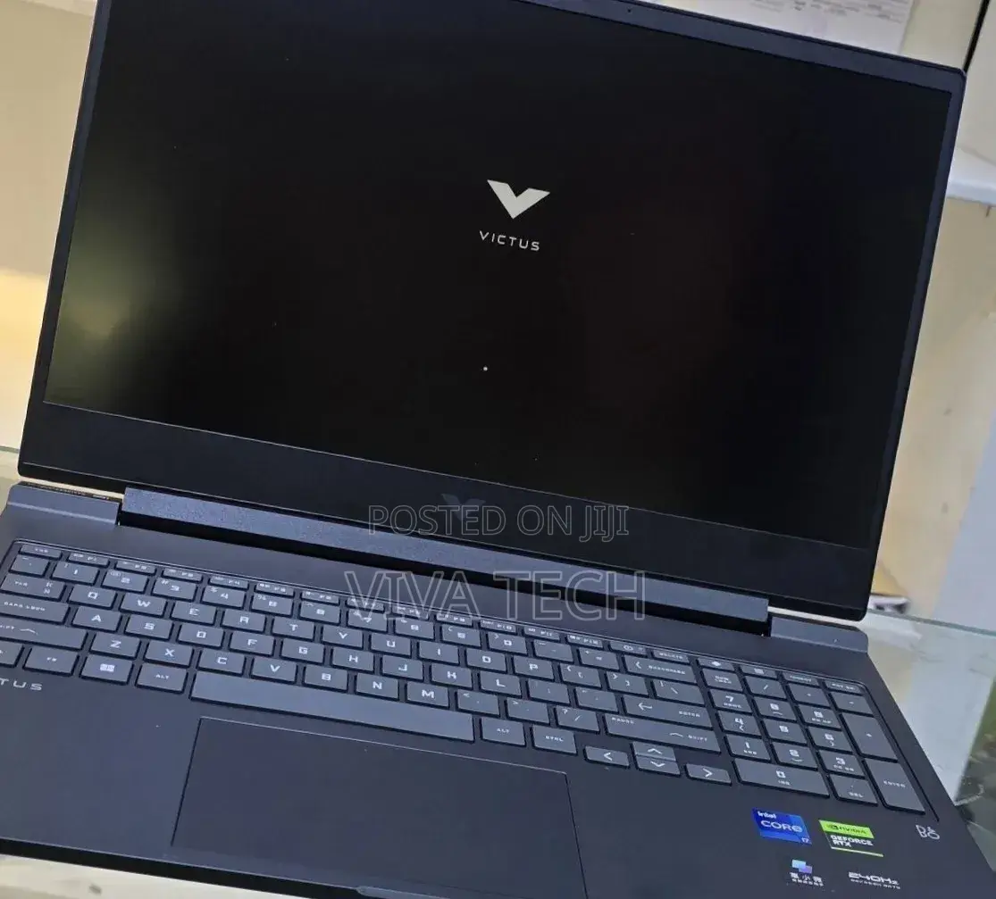 New Laptop HP Victus 16 16GB Intel Core i7 SSD 1T