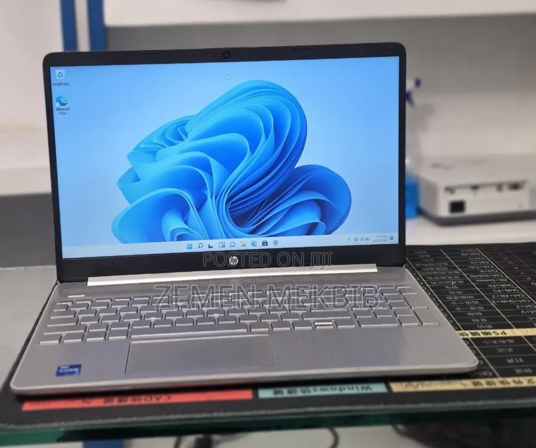 New Laptop HP Stream Notebook 8GB Intel Core i5 HDD+SSD 1.5T