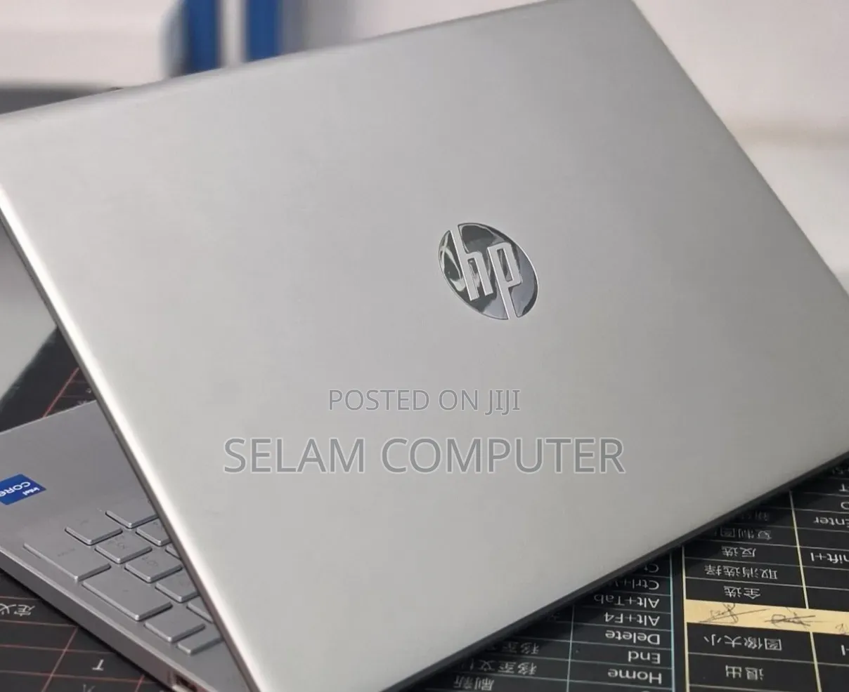 New Laptop HP Stream Notebook 12GB Intel Core i5 SSD 128GB