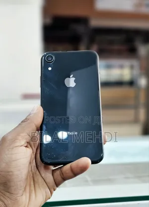 Apple iPhone XR 64 GB