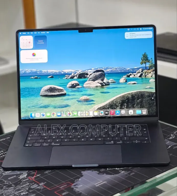 New Laptop Apple MacBook Pro 2024 M4 16GB Apple M4 SSD 256GB