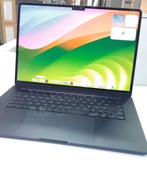 New Laptop Apple MacBook 16GB Apple M5 SSD 512GB