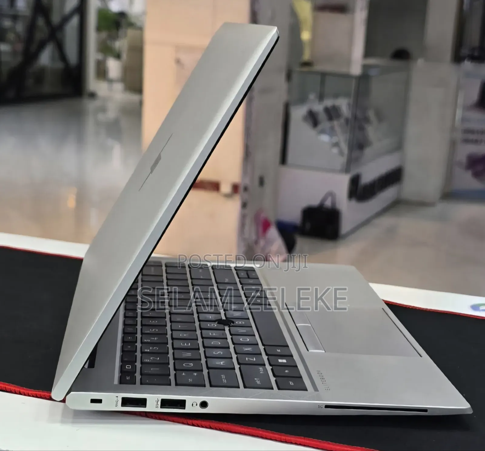 New Laptop HP EliteBook 840 G8 16GB Intel Core i7 SSD 512GB