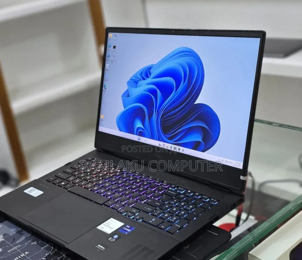 New Laptop HP Omen 16 16GB Intel Core i9 SSD 512GB