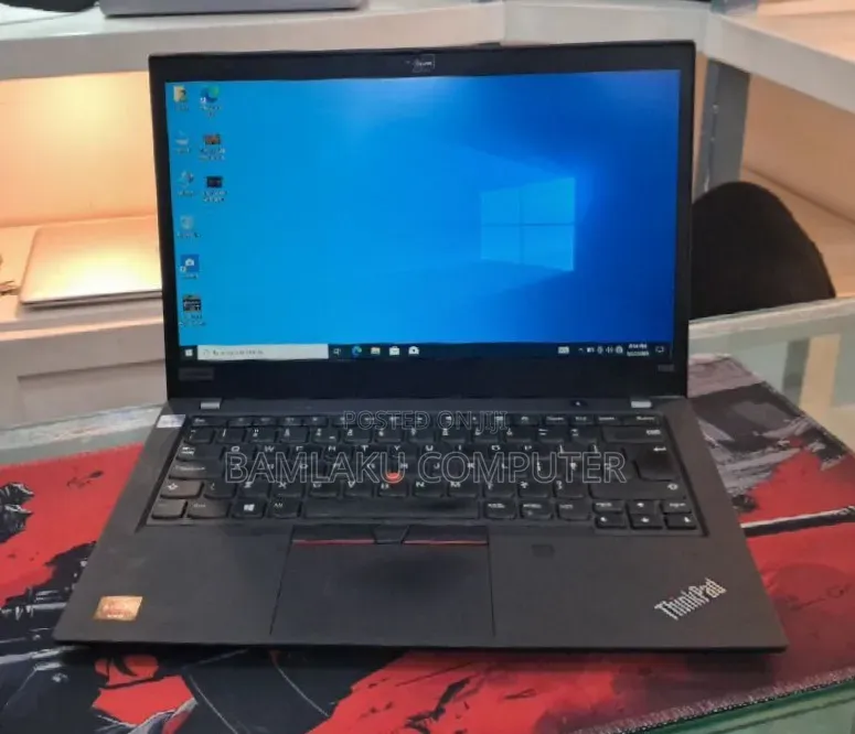 New Laptop Lenovo ThinkPad A30p 8GB AMD Ryzen 5 SSD 256GB