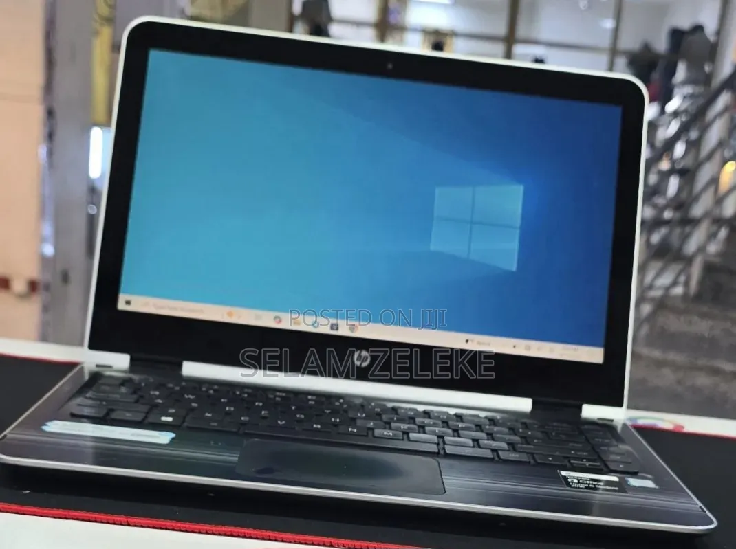 New Laptop HP 4GB Intel Core i3 HDD 1T