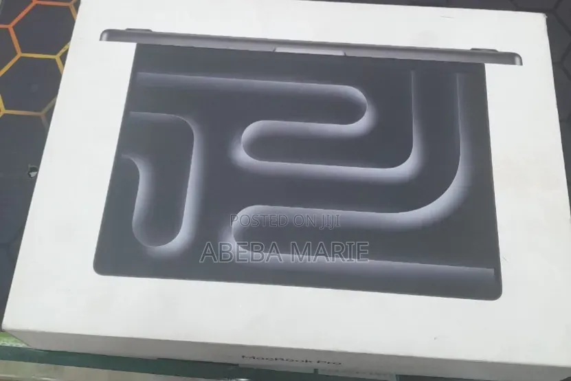 New Laptop Apple MacBook Pro 2026 M5 Max 32GB Apple M5 Max SSD 2T