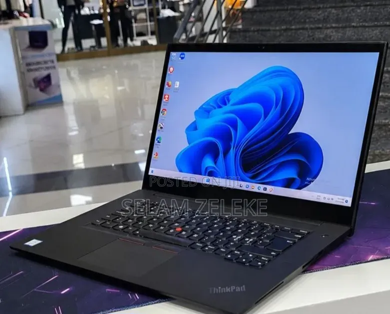 New Laptop HP 16GB Intel Core i7 SSD 512GB