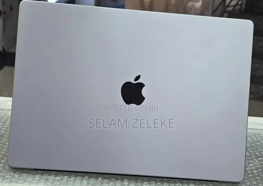 New Laptop Apple MacBook Pro 2021 M1 64GB Apple M1 Pro SSD 1T