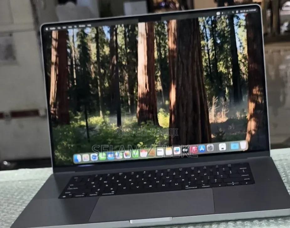 New Laptop Apple MacBook Pro 2021 M1 64GB Apple M1 Pro SSD 1T