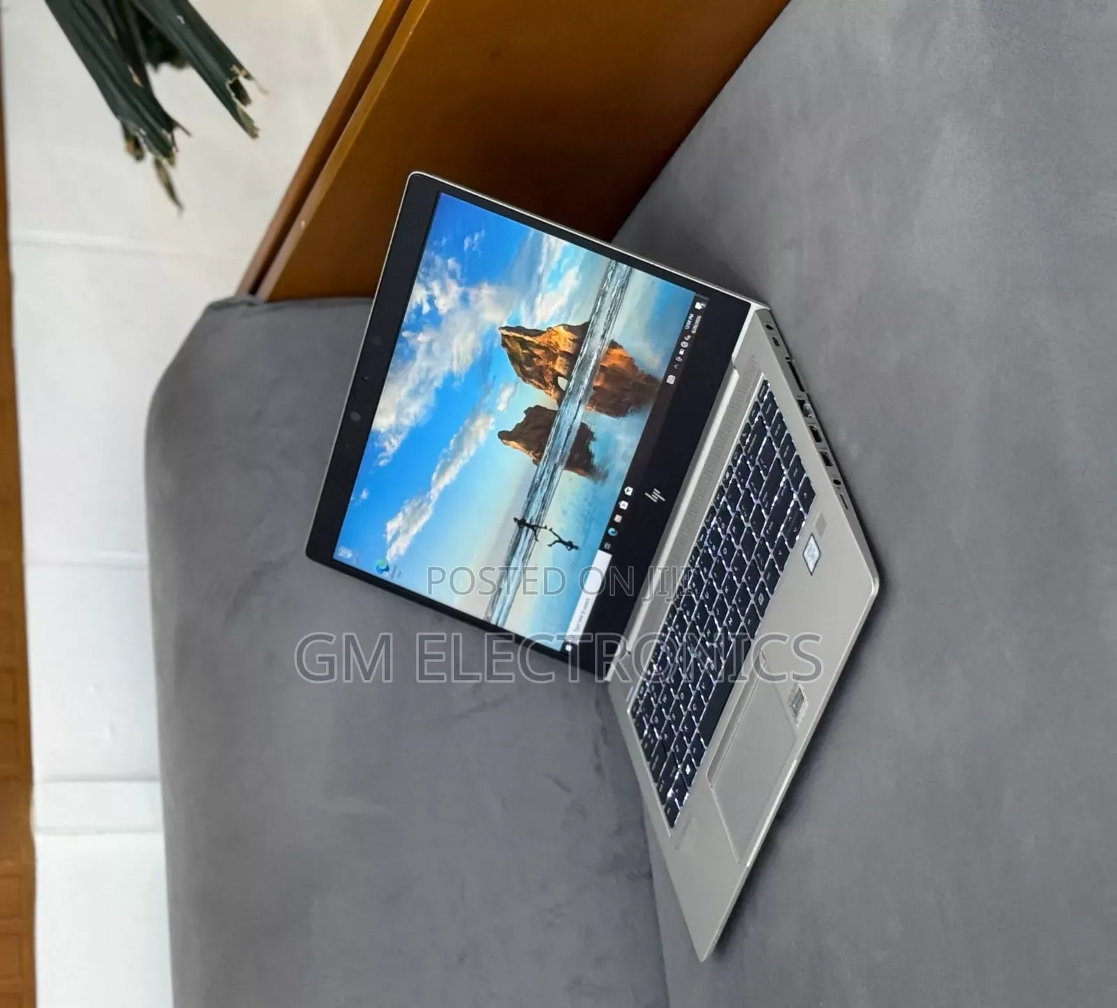 New Laptop HP EliteBook 840 G6 8GB Intel Core i5 SSD 512GB