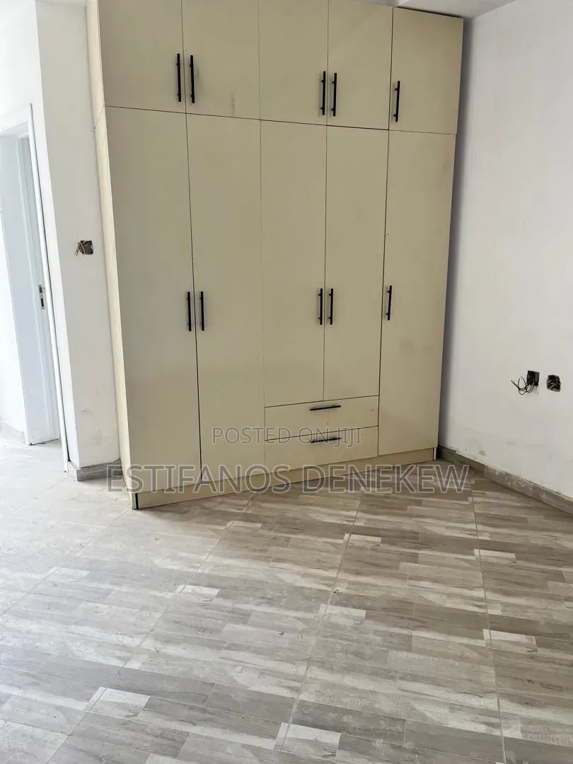 Furnished 2bdrm Apartment in Cmc, Yeka for sale
