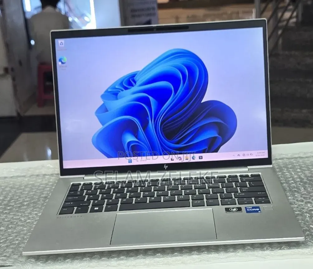 New Laptop HP EliteBook 840 G9 16GB Intel Core i5 SSD 512GB
