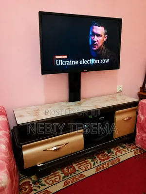 32-Inch LG TV + TV Stand Bundle