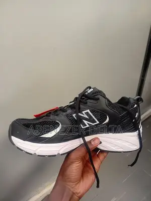 New Balance 530 Sneakers