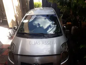 Toyota Yaris 2006 Silver