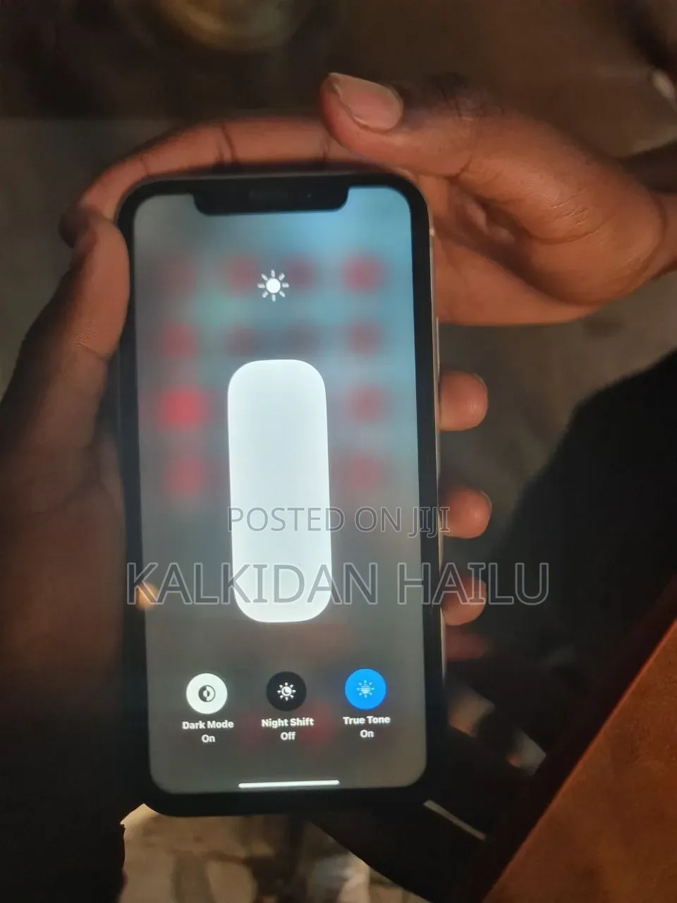 Apple iPhone XR 64 GB White