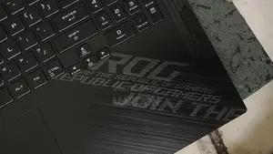 New Laptop Asus ROG Strix G17 16GB Intel Core i7 SSD 1T