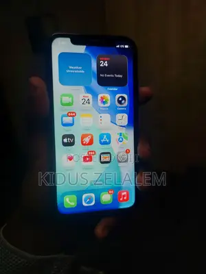 New Apple iPhone 11 64 GB Black