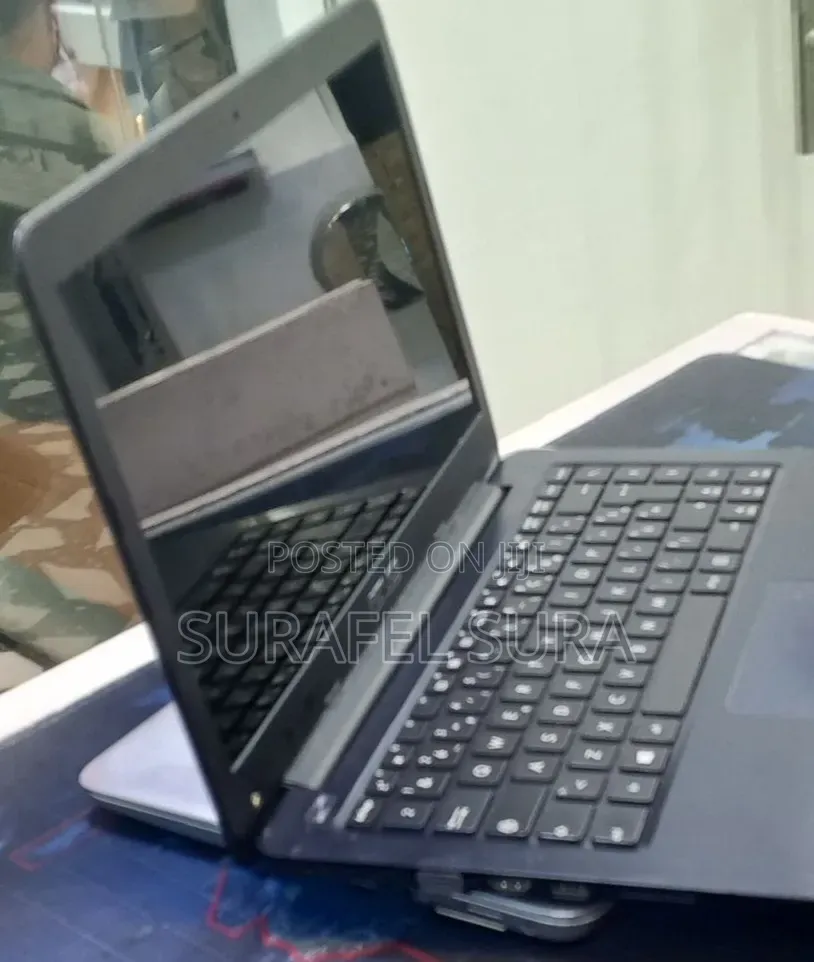 New Laptop Asus E402SA 4GB Intel Pentium HDD+SSD 32GB