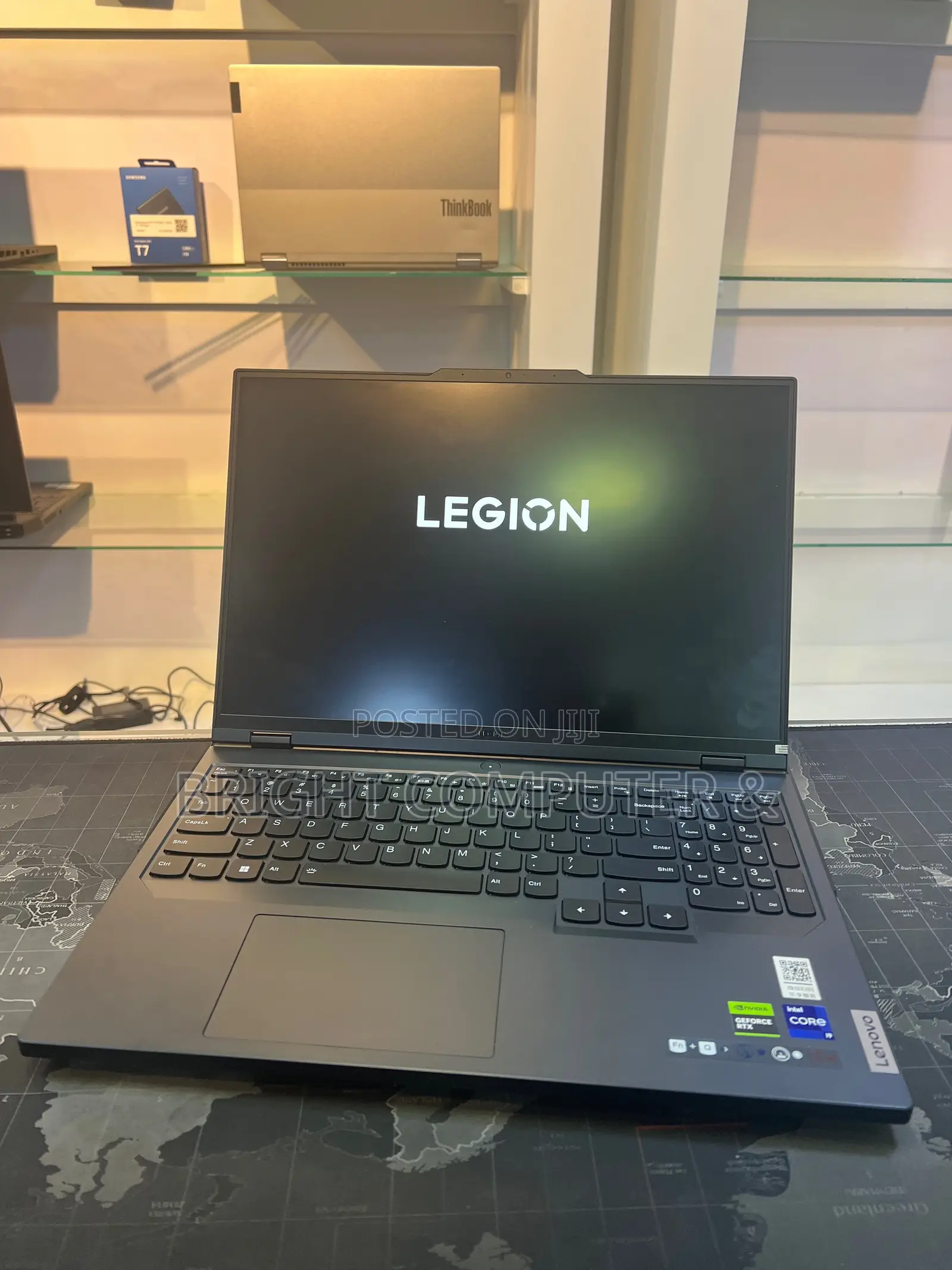 Laptop Lenovo 16GB Intel Core i7 SSD 512GB