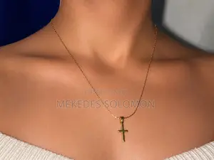 Simple Looking Necklace
