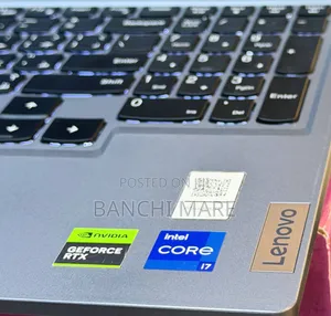 New Laptop Lenovo LOQ 15AHP10 16GB Intel Core i7 SSD 512GB