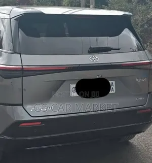 Toyota bZ3 2025 Gray
