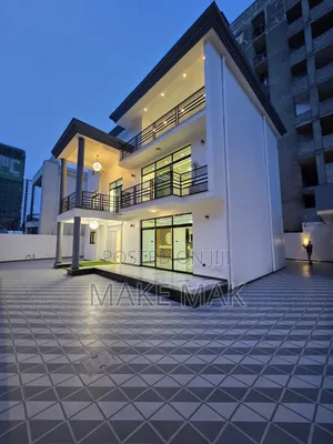 10bdrm House in Bole for sale