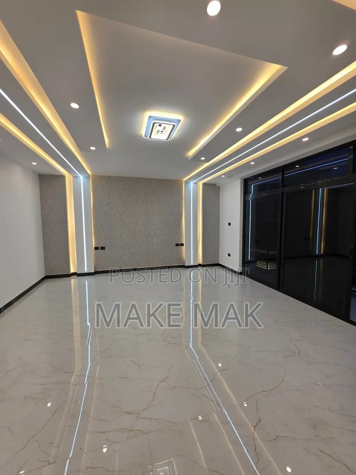 10bdrm House in Bole for sale