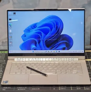 New Laptop Lenovo Yoga 9i 16GB Intel Core i7 SSD 512GB