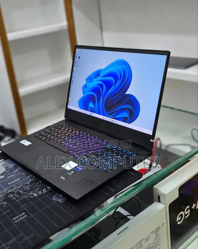 New Laptop HP Victus 16 16GB Intel Core i9 SSD 512GB