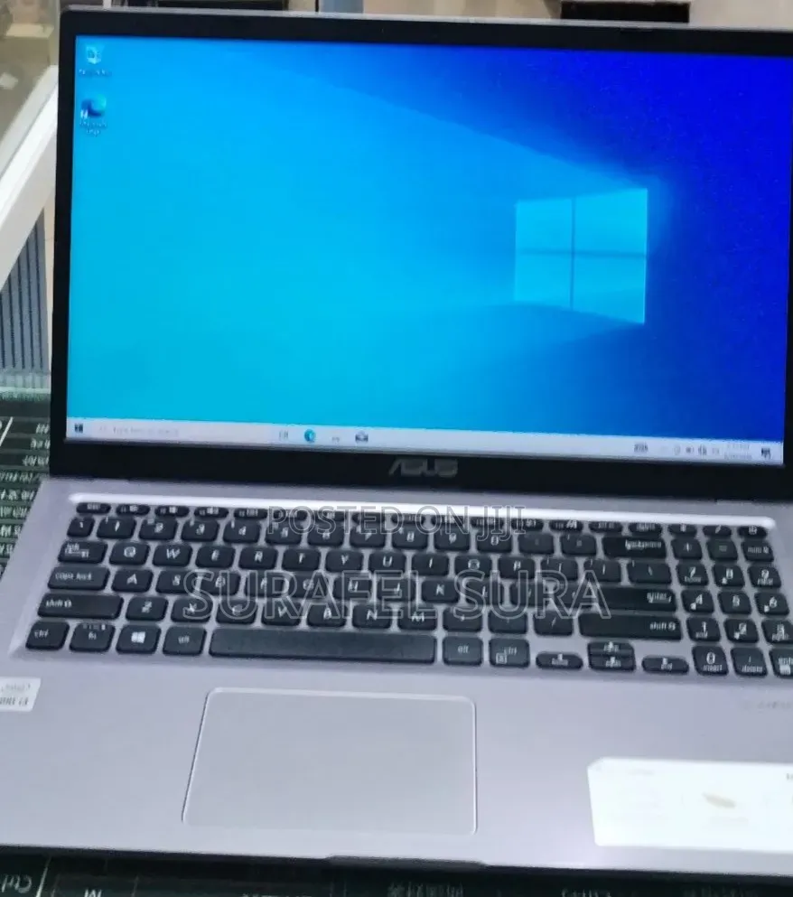 New Laptop Asus Vivobook 15 8GB Intel Core i3 SSD 256GB