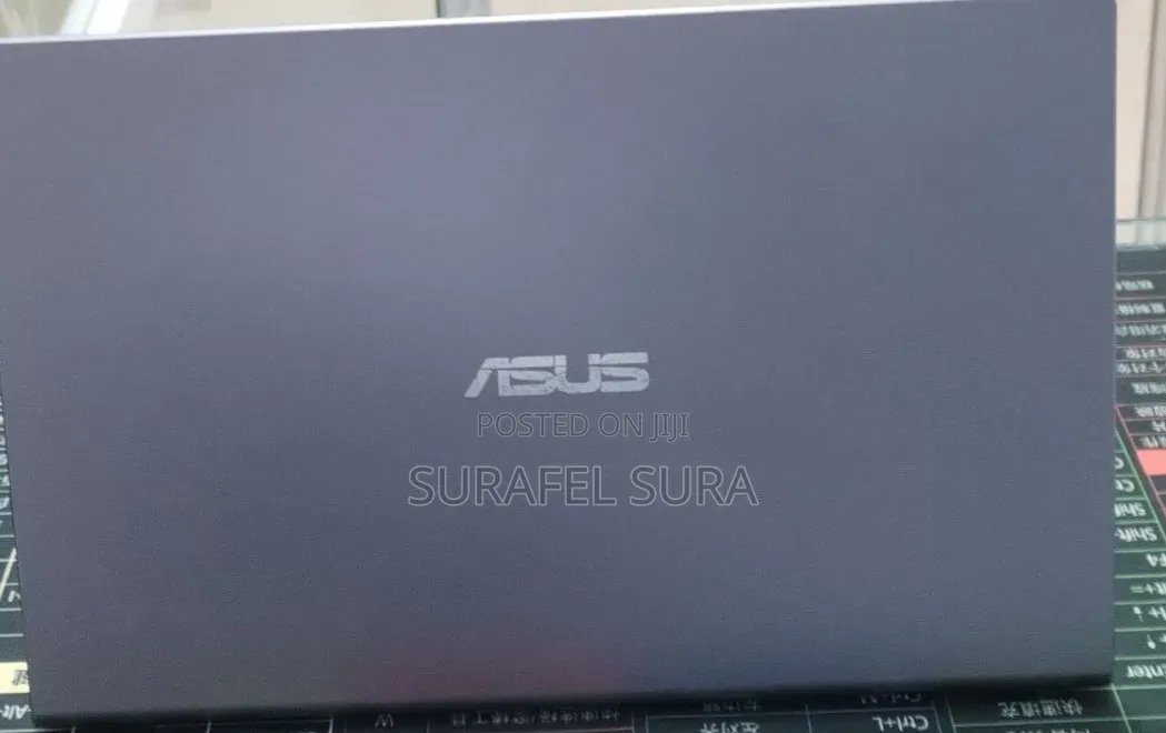 New Laptop Asus Vivobook 15 8GB Intel Core i3 SSD 256GB