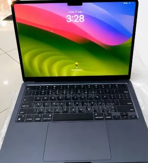 New Laptop Apple MacBook Air 2022 M2 8GB Apple M2 SSD 256GB