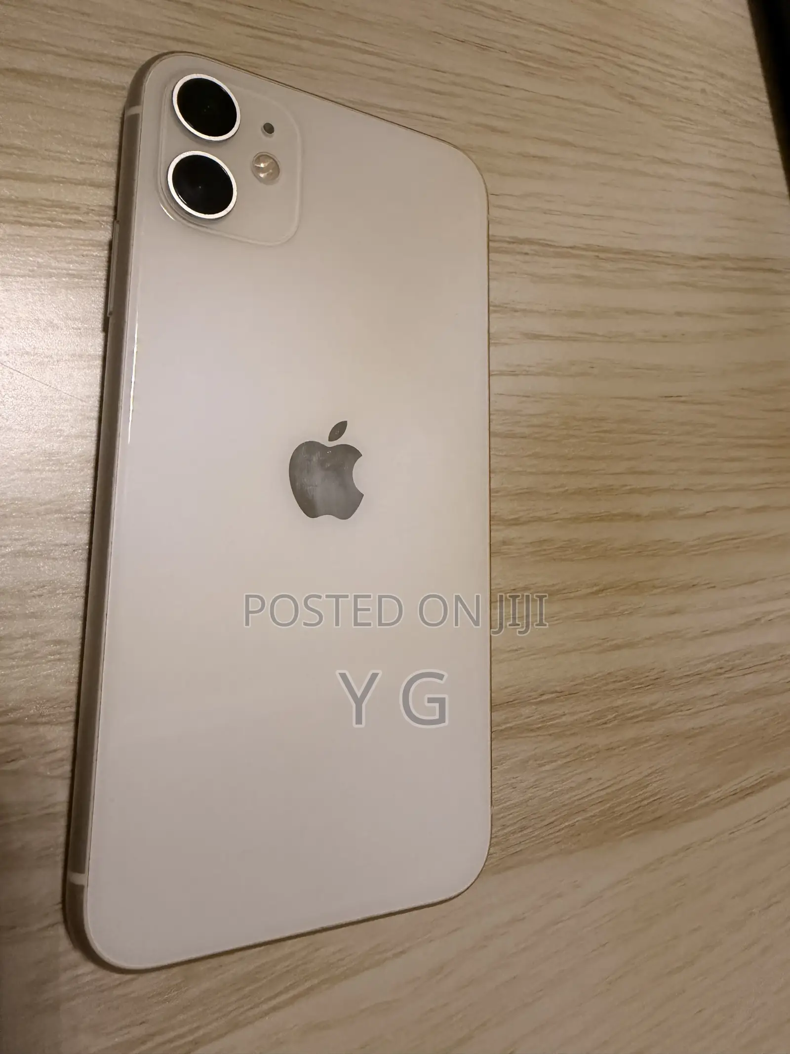 Apple iPhone 11 64 GB White