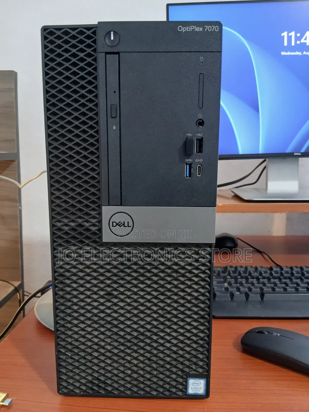 Desktop Computer Dell Optiplex 7070 12GB Intel Core i7 HDD 1T
