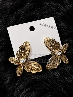 Elegant Gold Butterfly Earrings Jewelr