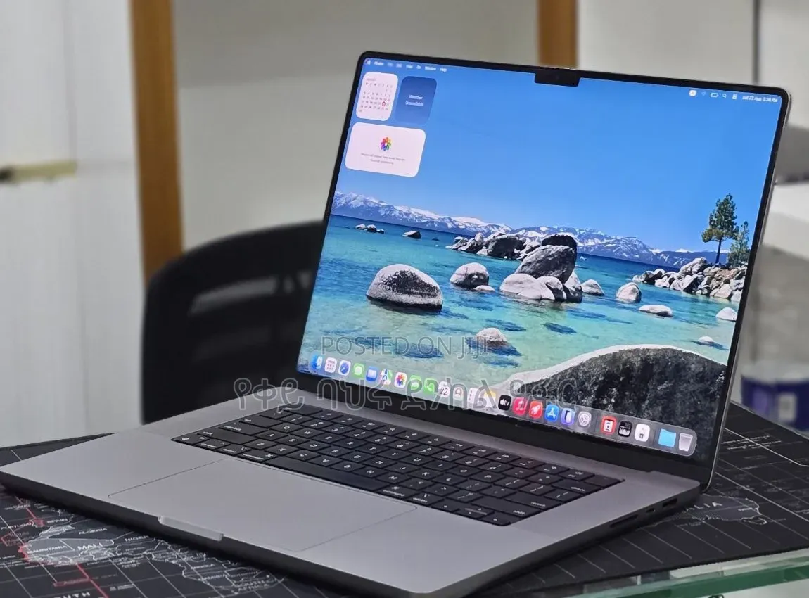 New Laptop Apple MacBook Pro 2021 M1 32GB Intel Core i7 SSD 512GB