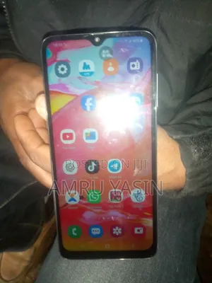 Samsung Galaxy A70 128 GB White