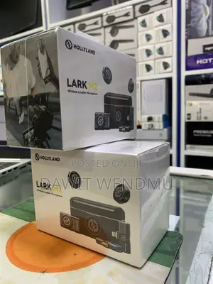 Holly Land larkM2 Mic