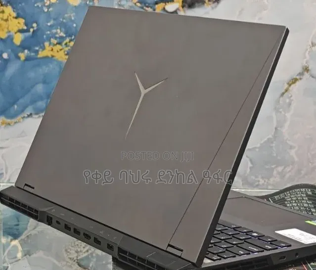 New Laptop Lenovo Legion 5 16GB AMD Ryzen 7 SSD 512GB