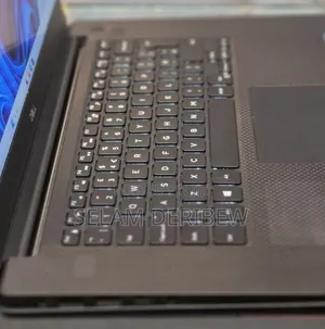 New Laptop Dell XPS 15 16GB Intel Core i5 SSD 512GB