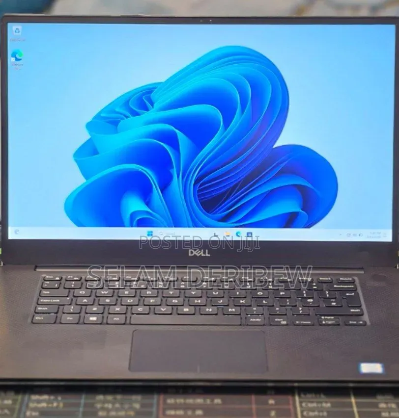 New Laptop Dell XPS 15 16GB Intel Core i5 SSD 512GB