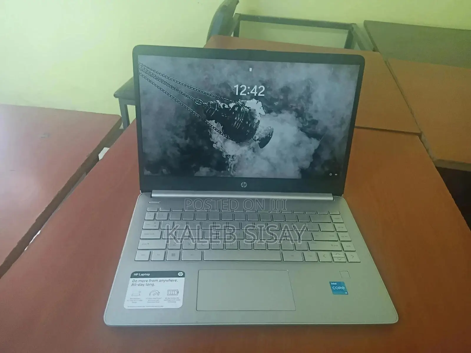 New Laptop HP 14-dq1025cl 8GB Intel Core i3 SSD 256GB