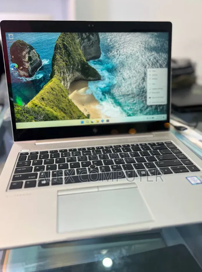 New Laptop HP EliteBook 840 G5 16GB Intel Core i5 SSD 512GB