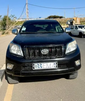 Toyota Land Cruiser Prado 2012 Matt Black